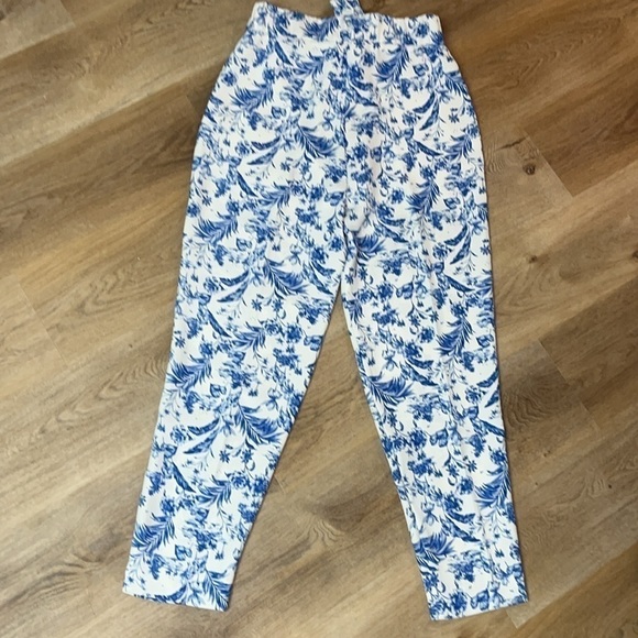 Mango Off White Belted Tie Waist Blue Print Lightweight Pants size 8 - Picture 8 of 10
